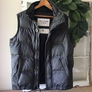 Men’s Abercrombie & Fitch Vest Size Medium
